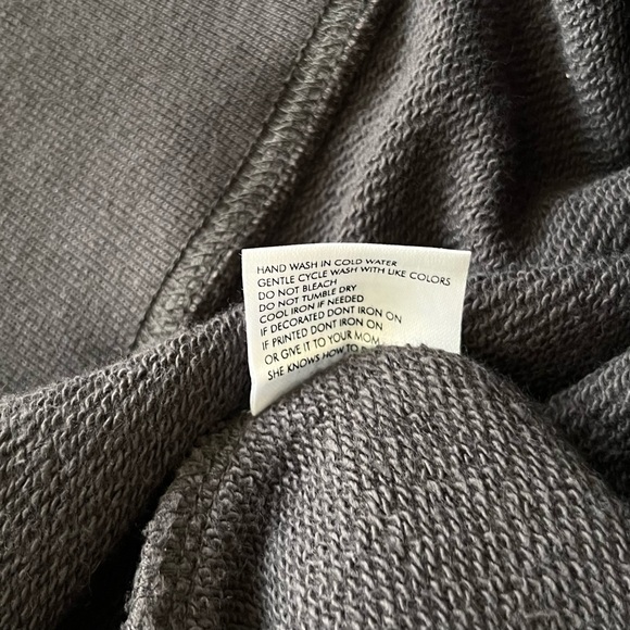 NWT Romantic Pirates | Crewneck sweatshirt charcoal color S size - Picture 4 of 11